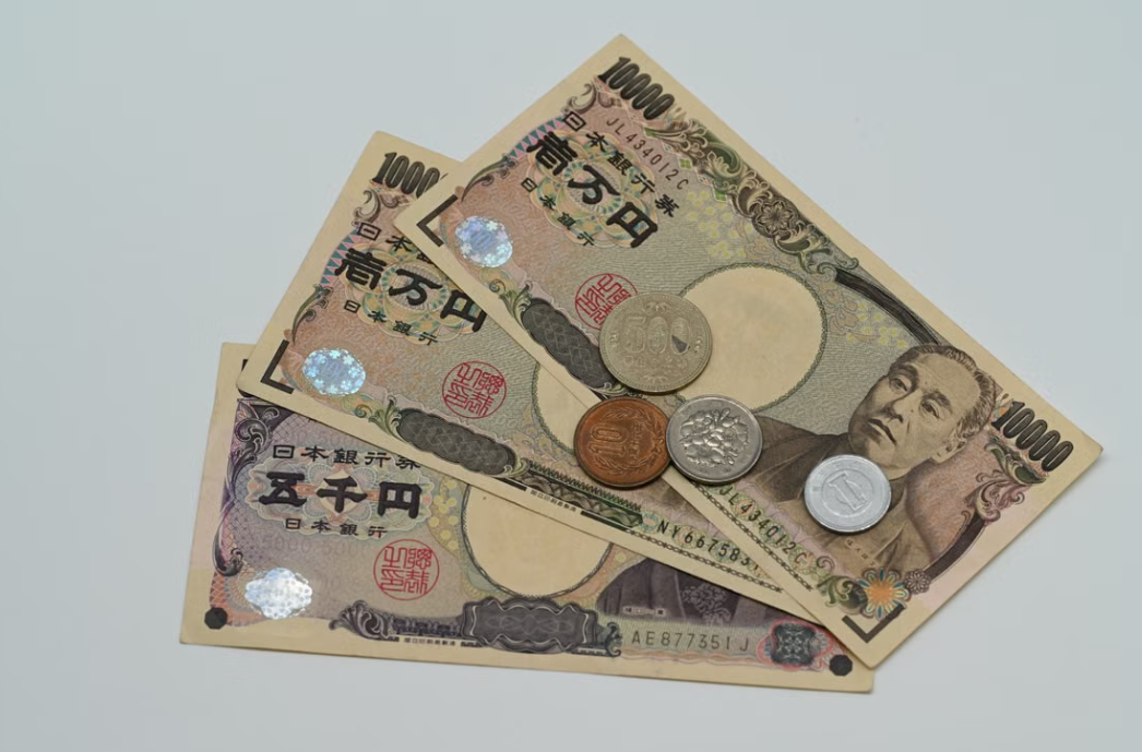 일본 엔화 지폐와 동전,japanese yen banknotes and coins